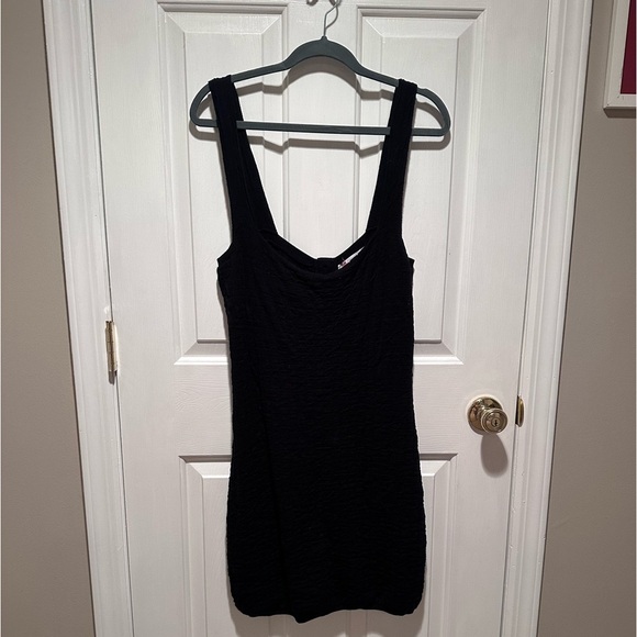 NWT Free People Short N Sweet Sweater Minidress Black - Size Medium - Picture 3 of 7